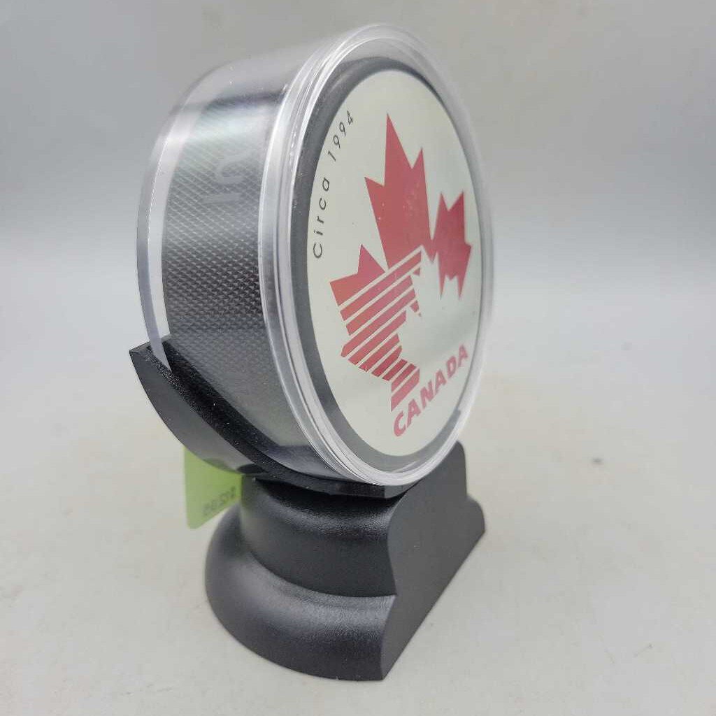 1994 Team Canada Hockey Puck in Stand (JAS)