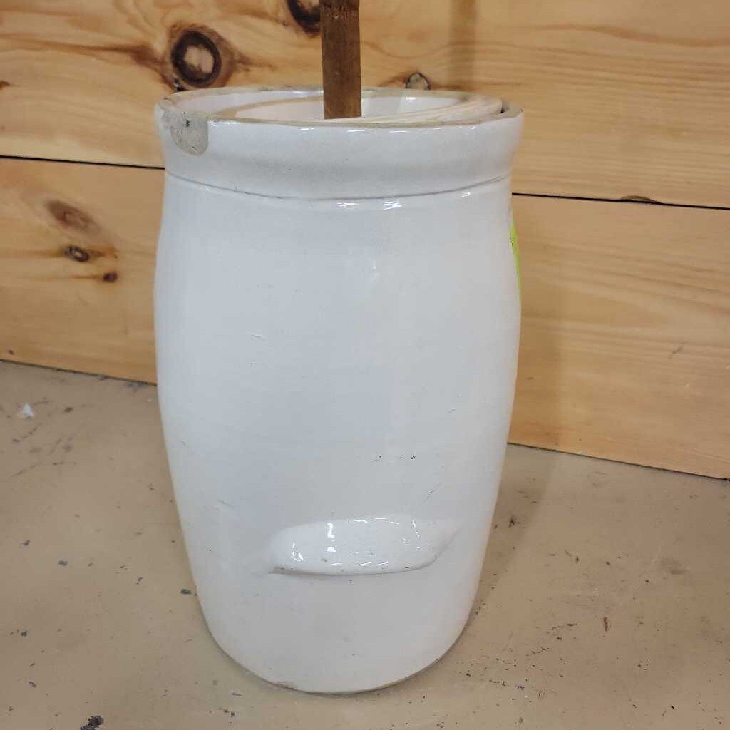 6 Gal Butter Churn Crock With Lid and wooden churn (JAS)