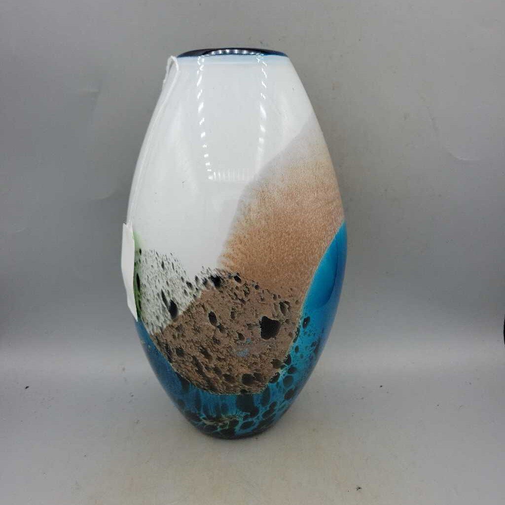 MDina Art Glass Vase (DEB)