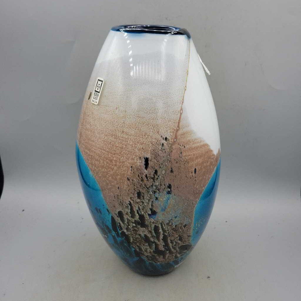 MDina Art Glass Vase (DEB)