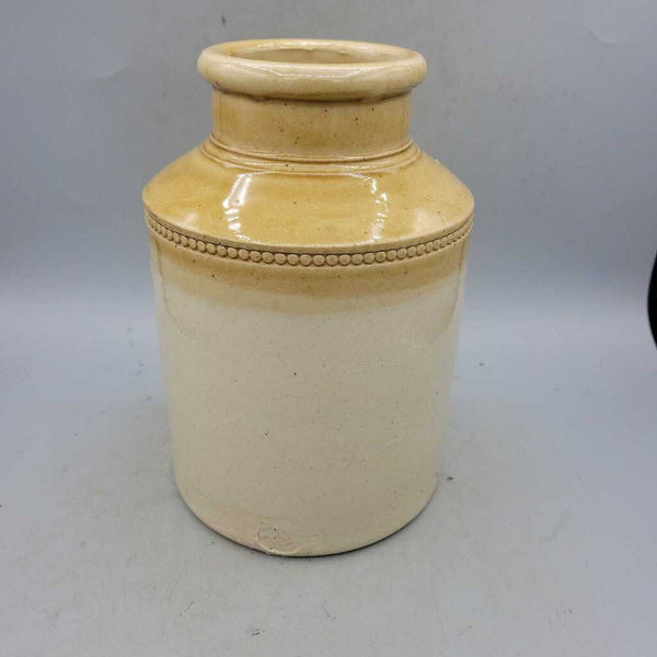 Small Pottery Jar (JAS)