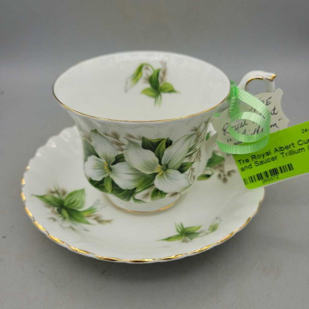 Royal Albert Cup and Saucer Trillium (TRE)