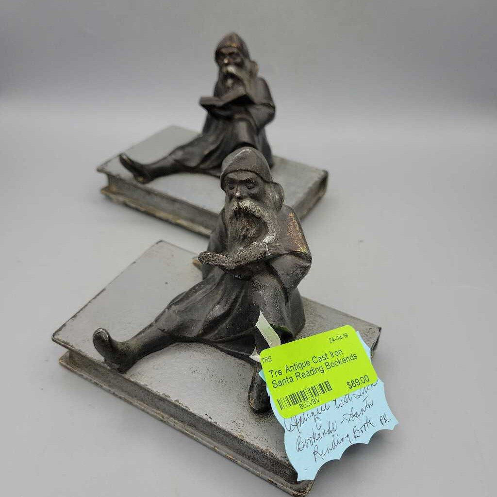 Antique Cast Iron Santa Reading Bookends (TRE)