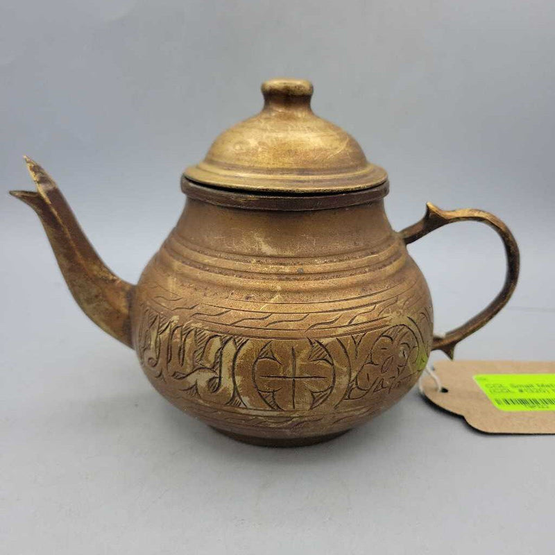 Small Metal Teapot (COL