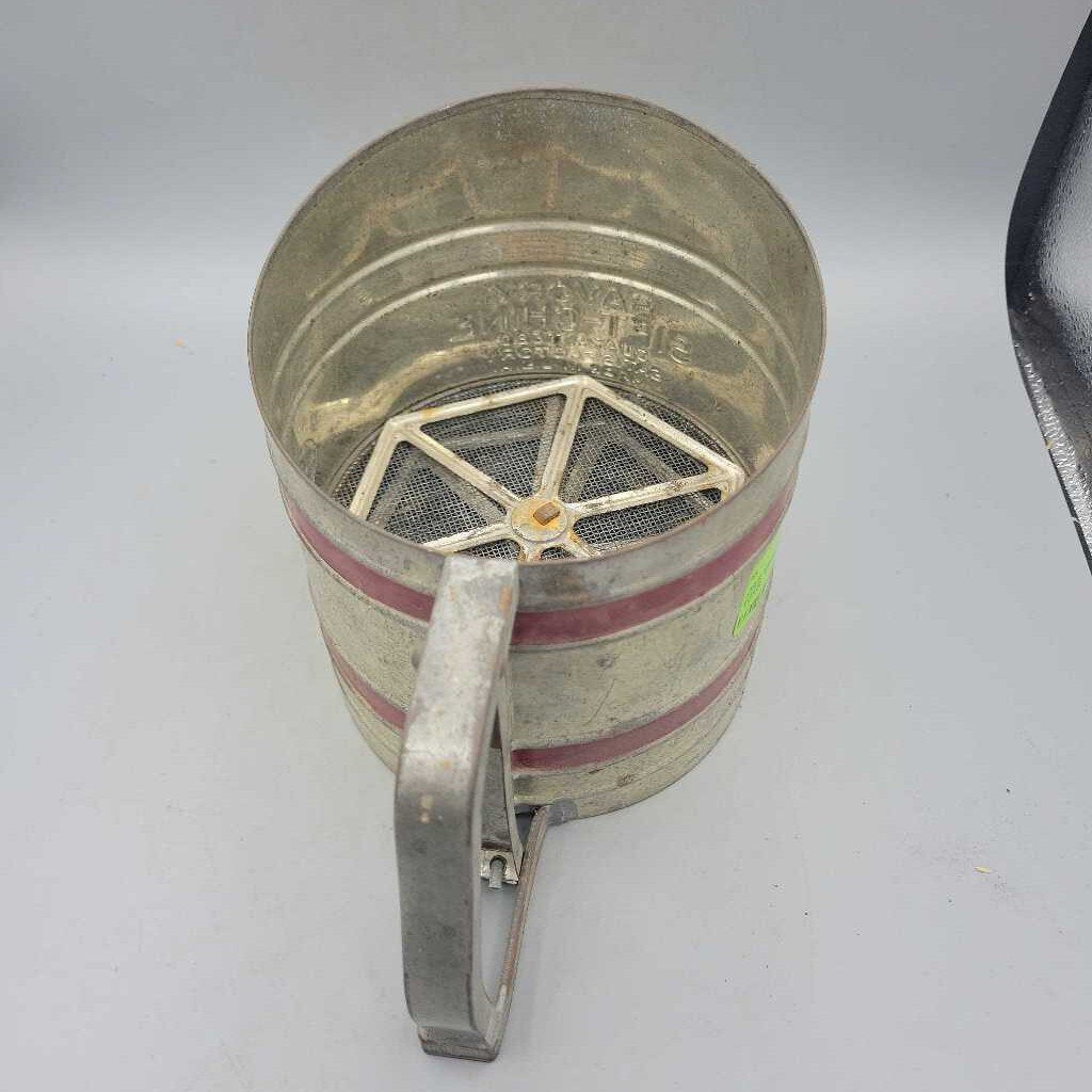 Vintage Flour sifter (JAS)