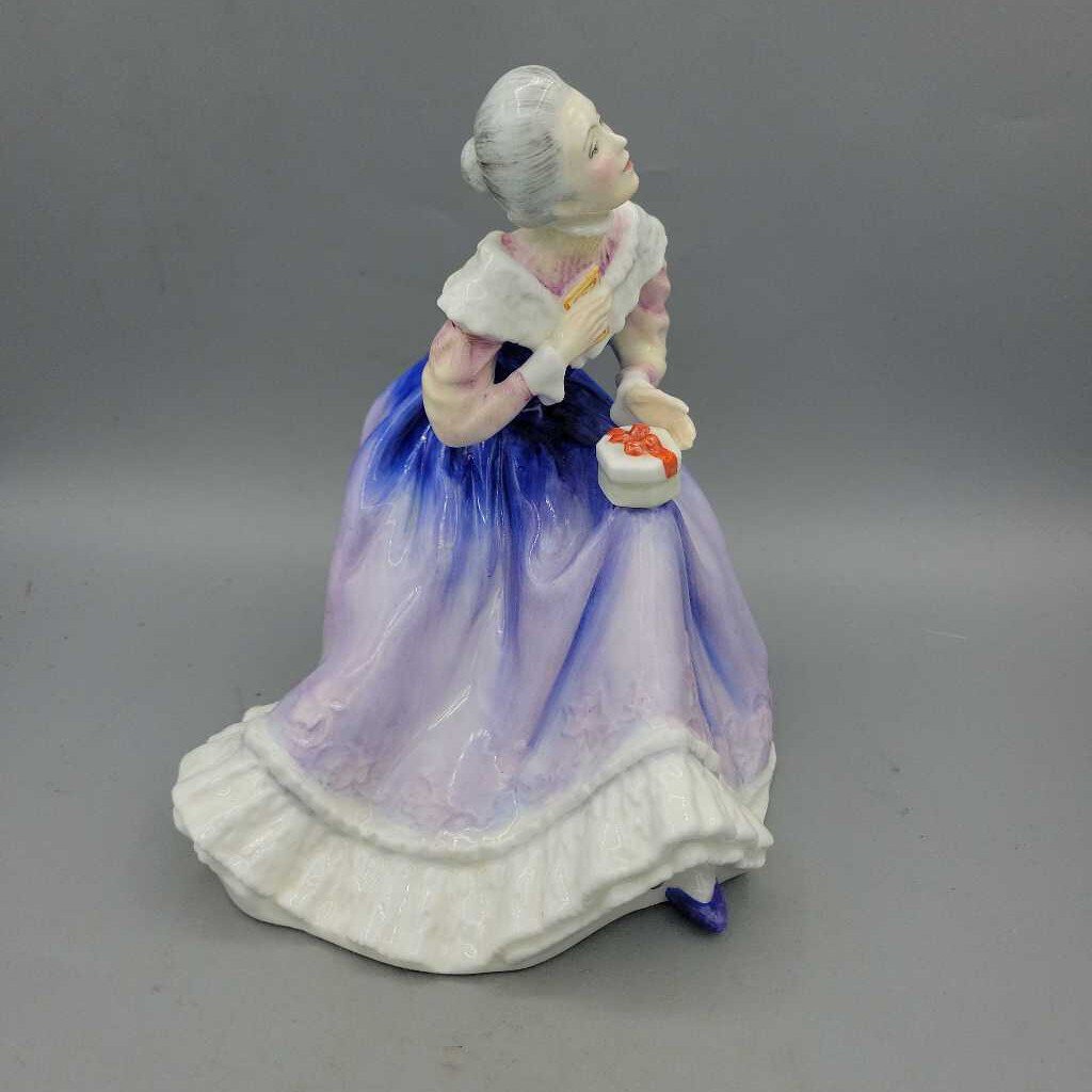 "Happy Anniversary" Royal Doulton HN 3097 (YVO) (405)