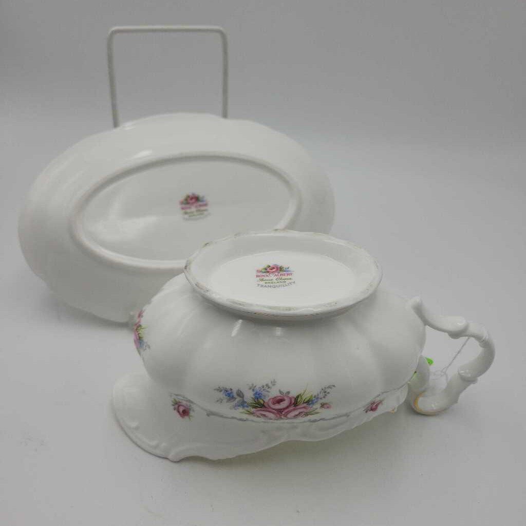 Royal Albert "Tranquillity" Gravy Boat (NS) #4122