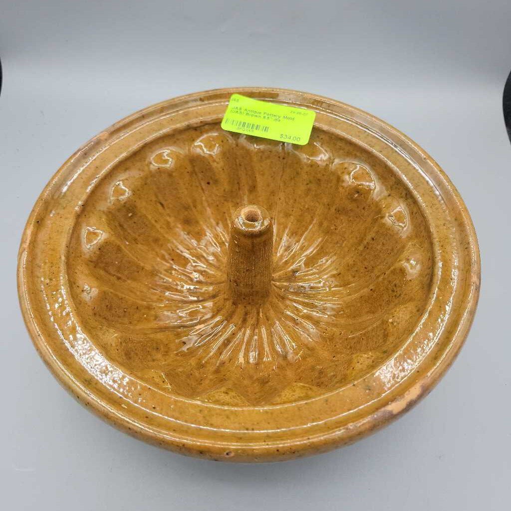 Turtle pottery dish (COL #0710) Turtle pottery dish (COL #0710)