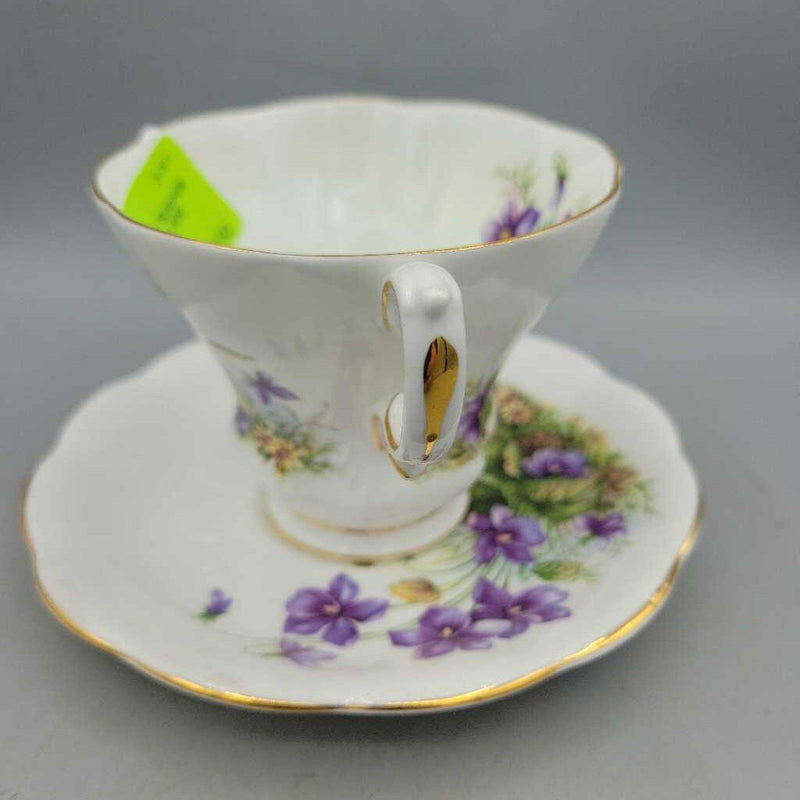 Royal Albert "Sunnyside Series" Maria (YVO) (406)