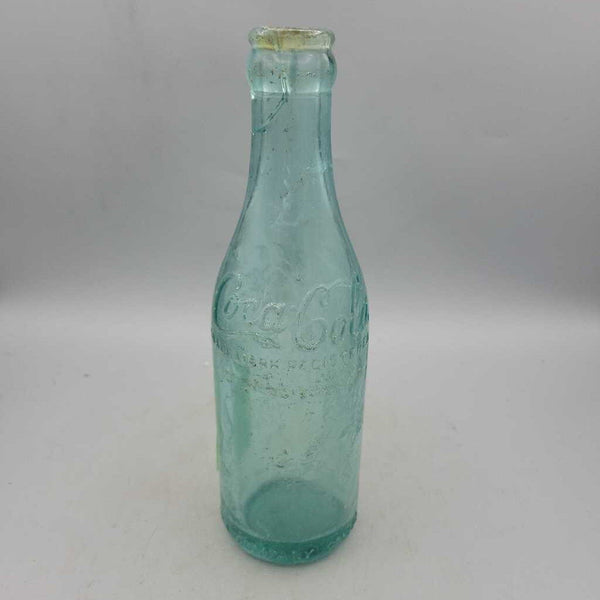 Vintage As IS Coca Cola Canada straight sided SODA POP BOTTLE