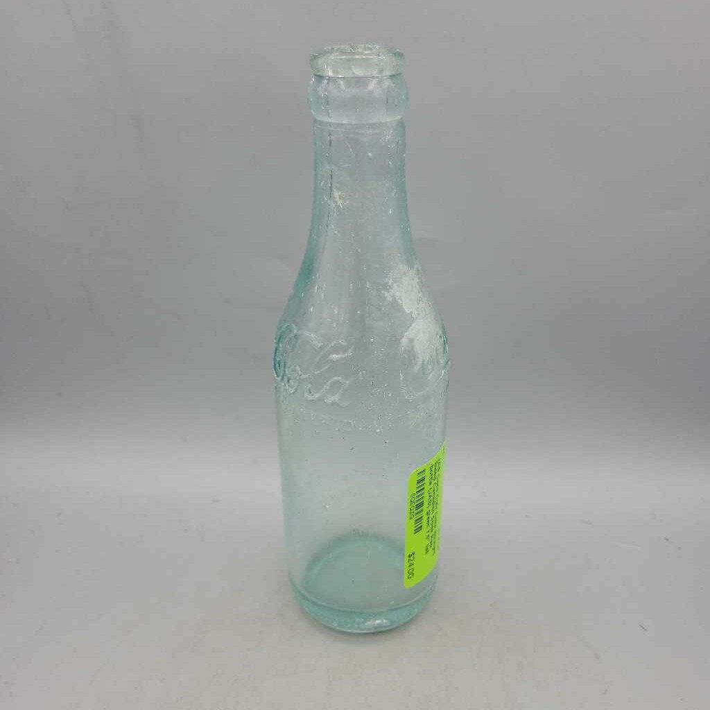 Coca Cola Coke Straight Sided Canadian Soda Pop bottle (JAS)