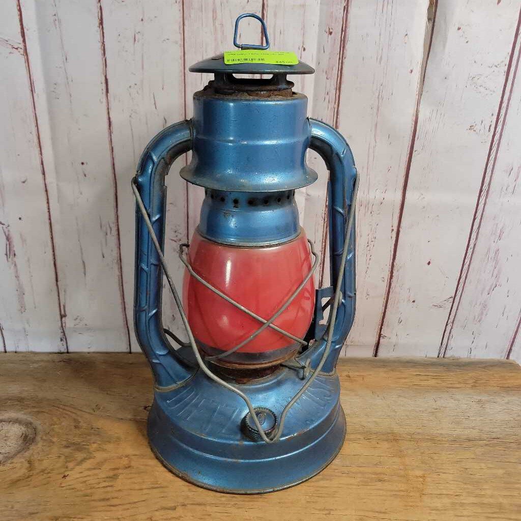 Dietz Lamp lantern (US2)