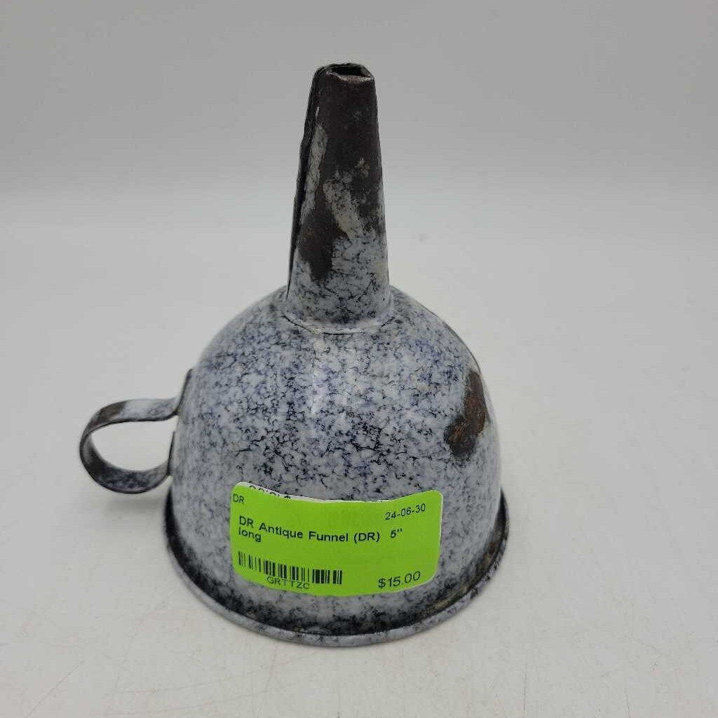 Antique Funnel (DR)