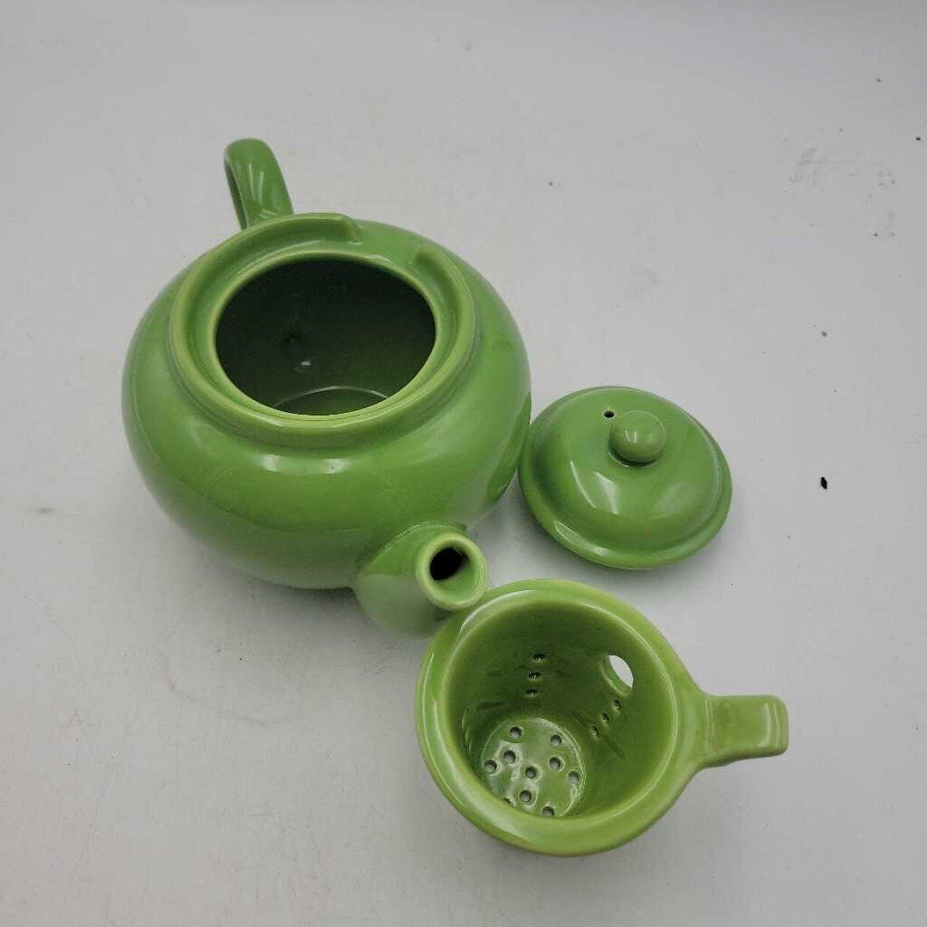 green ceramic teapot with strainer (GBZ)