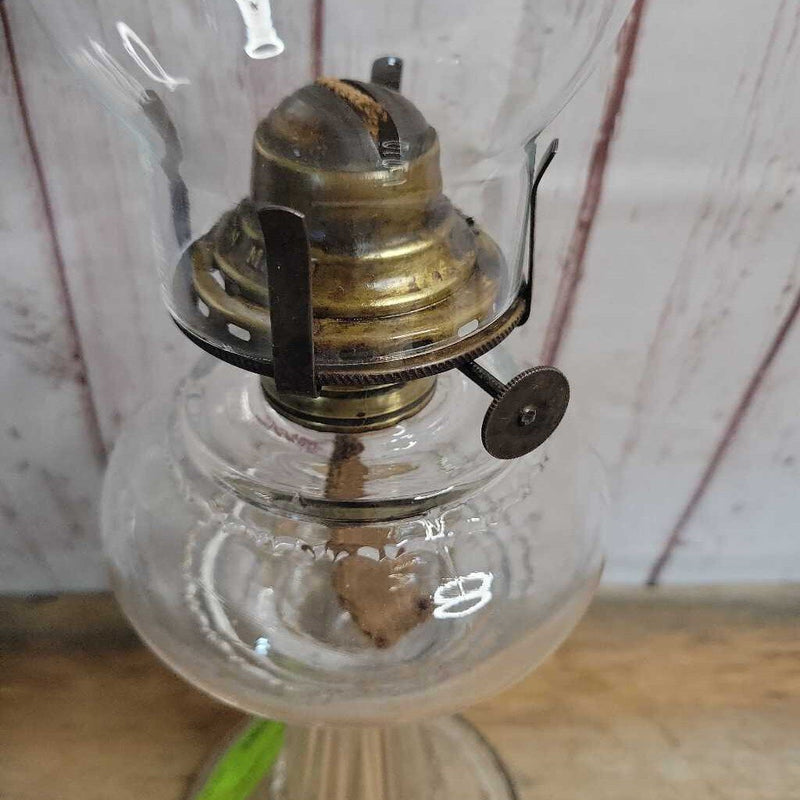 oil lamp w/ shade (jas)