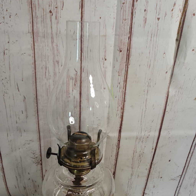 oil lamp w/ shade (jas)