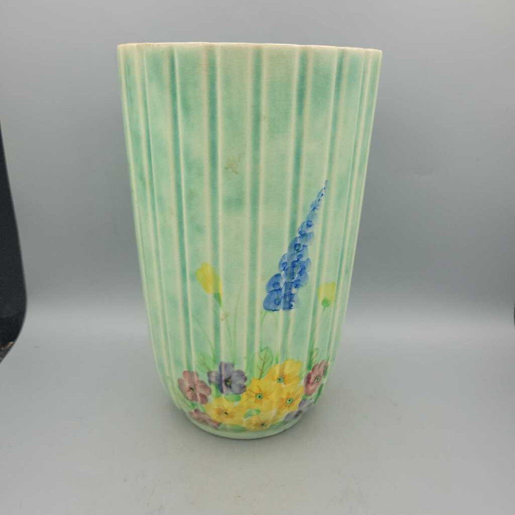 Art Pottery vase Radford (RHA)