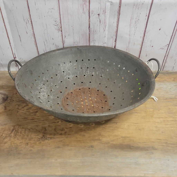 Antique strainer Colander (JAS)