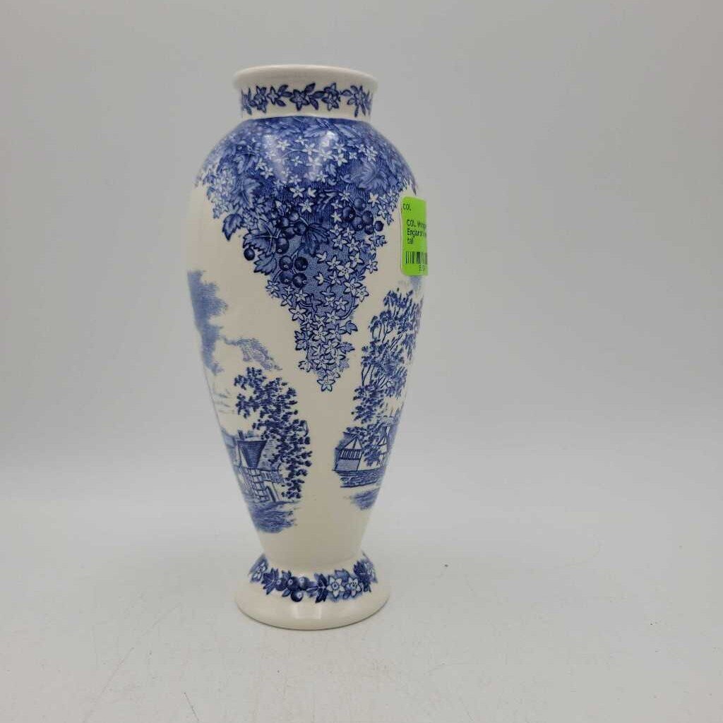 Wedgwood Romantic England Vase (CM0360)