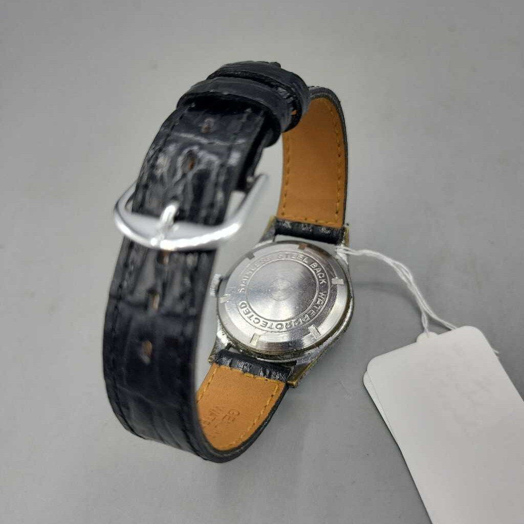 WW11 ETANCHE Watch 15 jewel (JL)