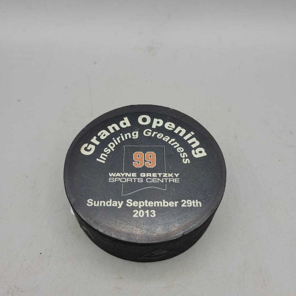 Brantford Gretzky Centre opening 2013 Hockey Puck (JAS)