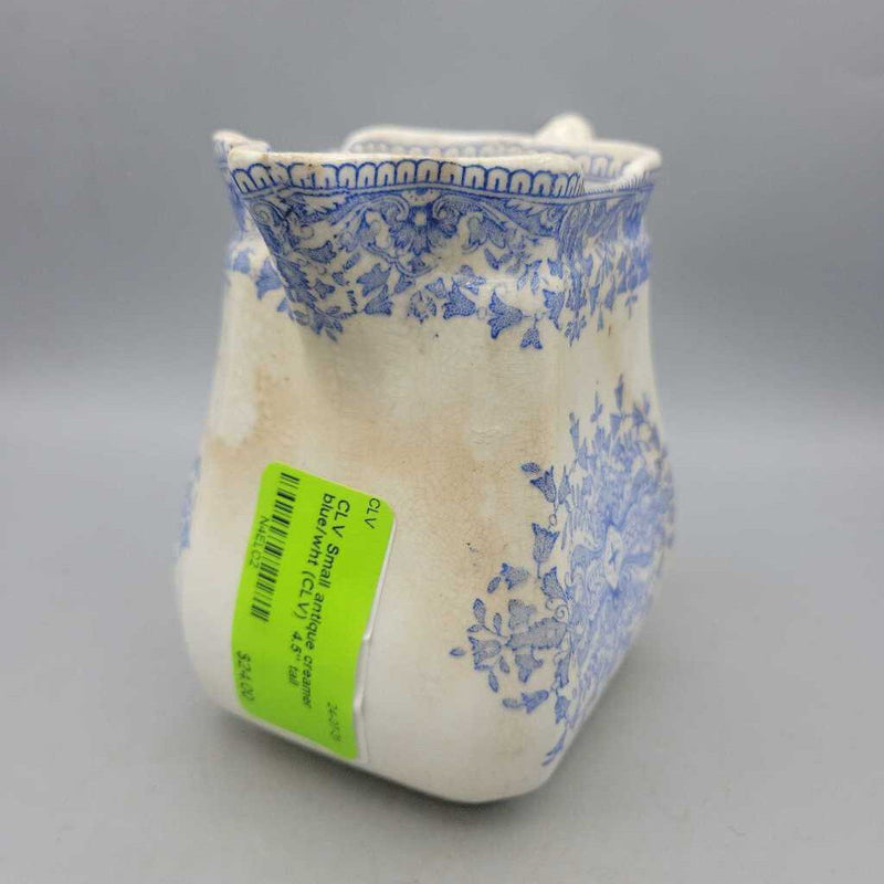 Small antique creamer blue/wht (CLV)