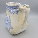 Small antique creamer blue/wht (CLV)