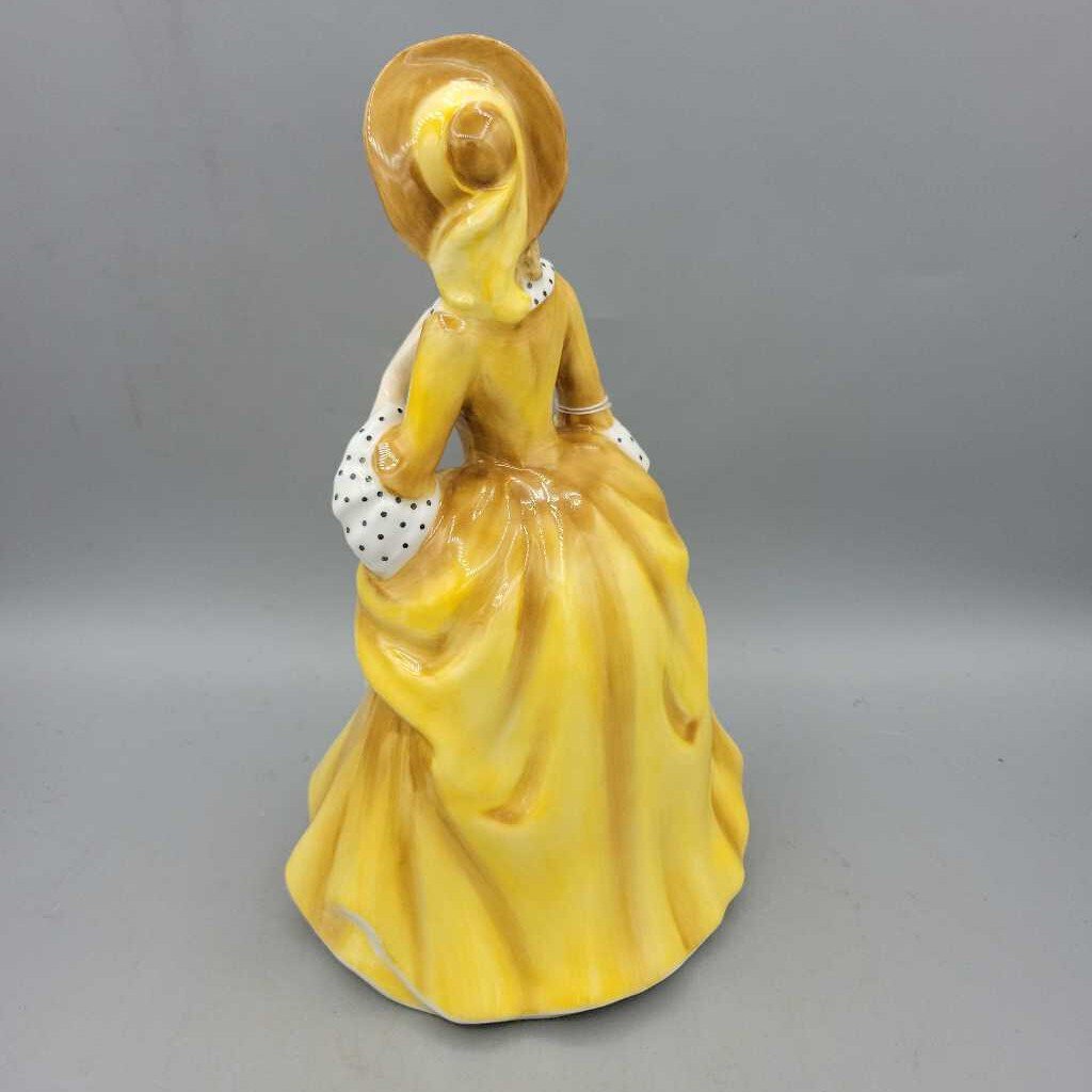 Royal Doulton "Sandra" HN2275 (NS) #4158