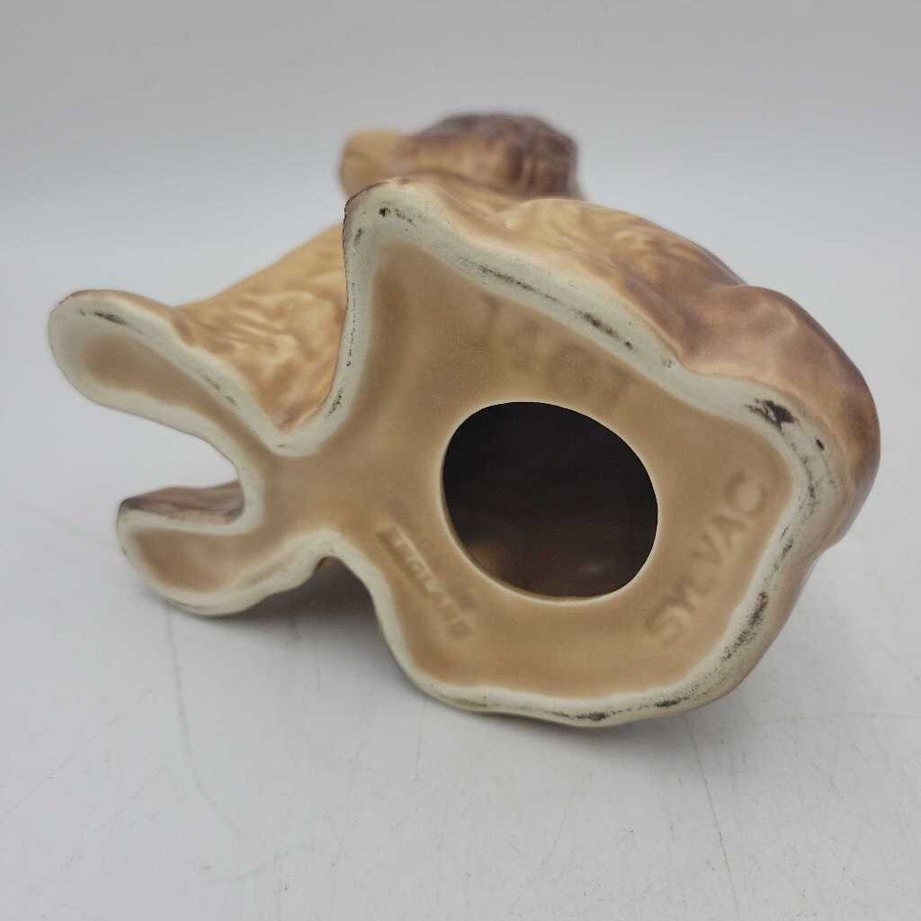 JL Sylvac Pottery Setter