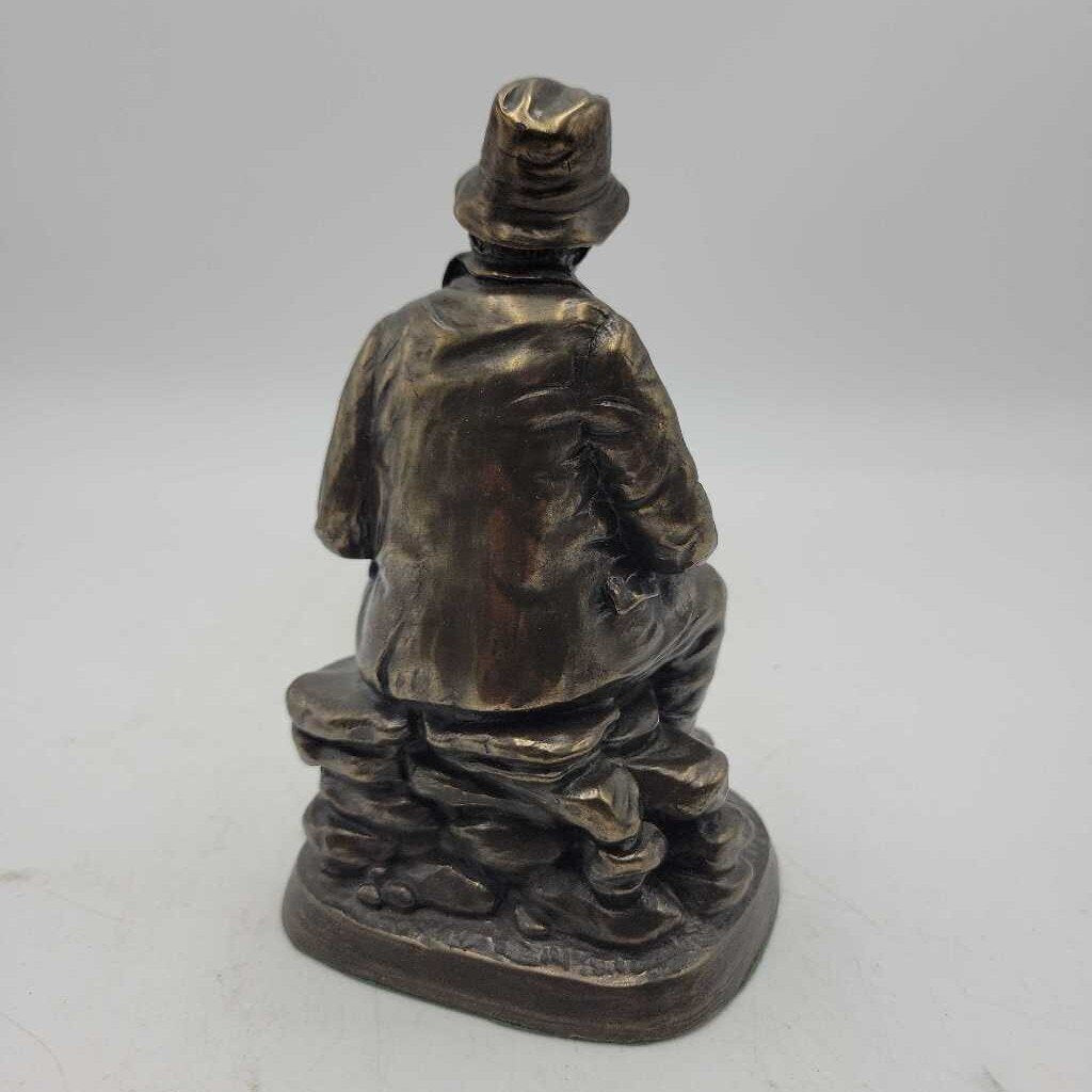 5.5" Faux Bronze Gentleman Figurine