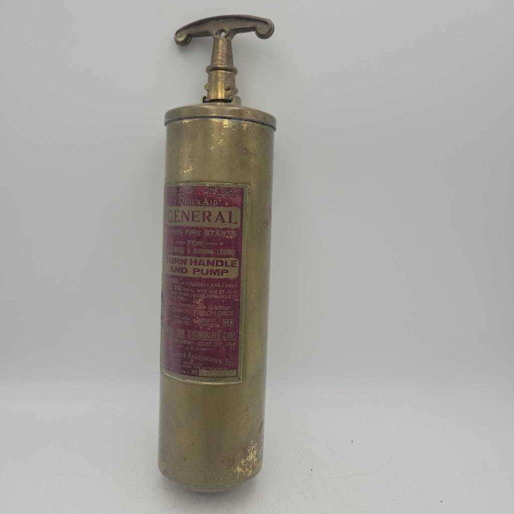Vintage Fire Extinquisher (YVO) (408)