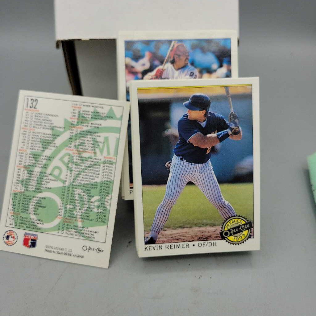 1993 Opee Chee Baseball card set (JAS)