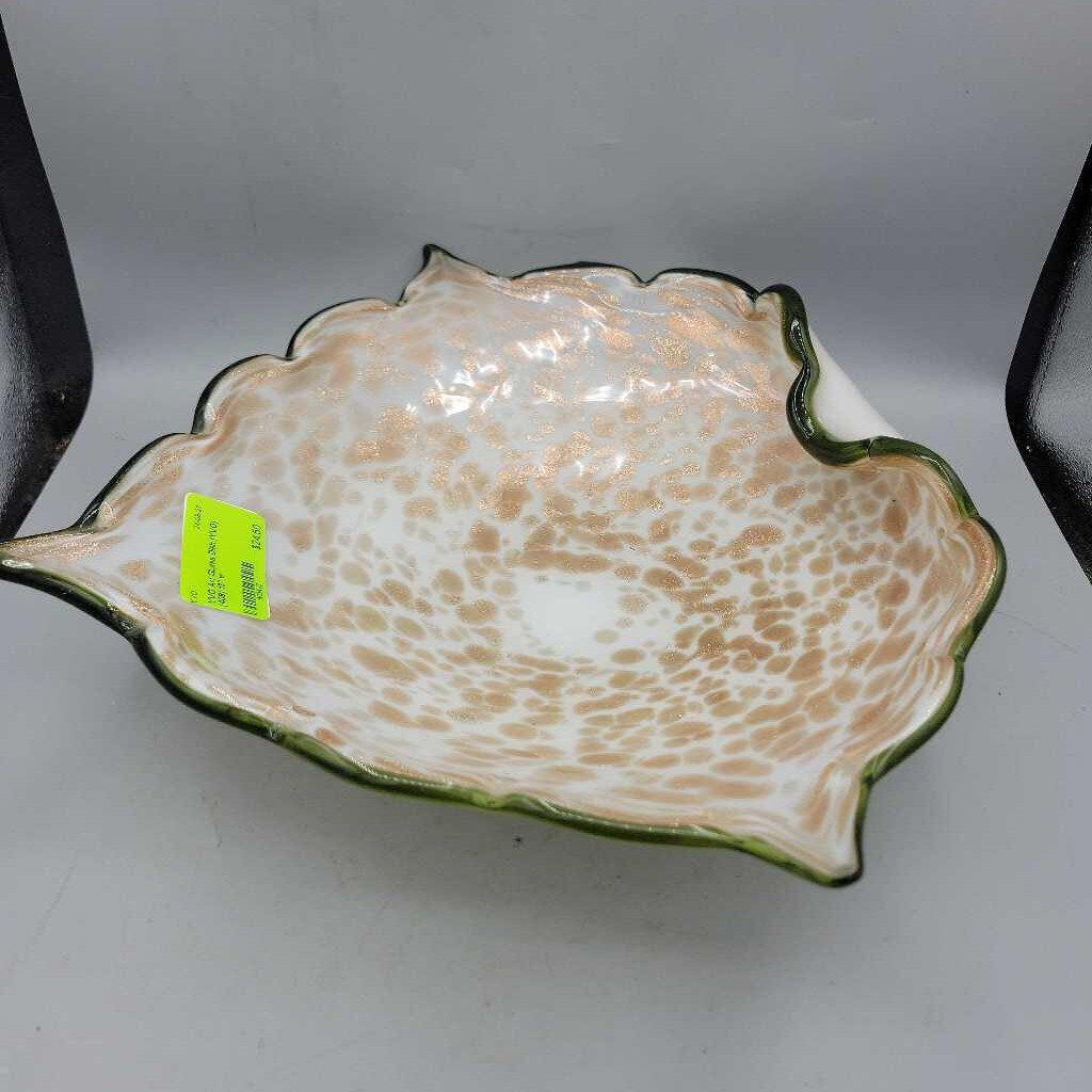 Art GLass Dish (YVO) (408)