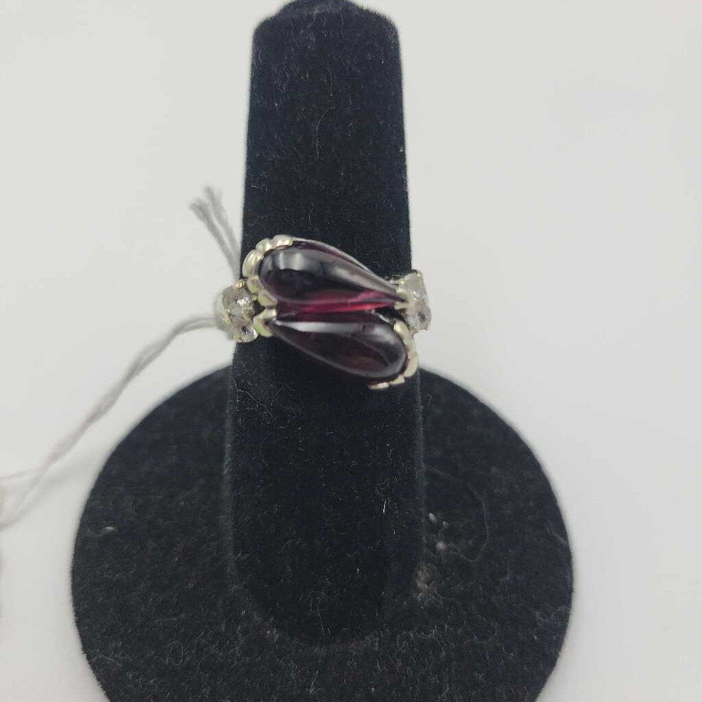 10k Garnet Ring - #10446 (VT)