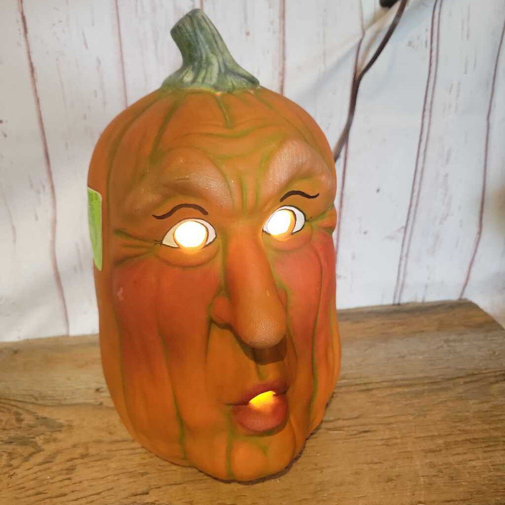 Lit Jack-O-Lantern Halloween Decor (CM0486)