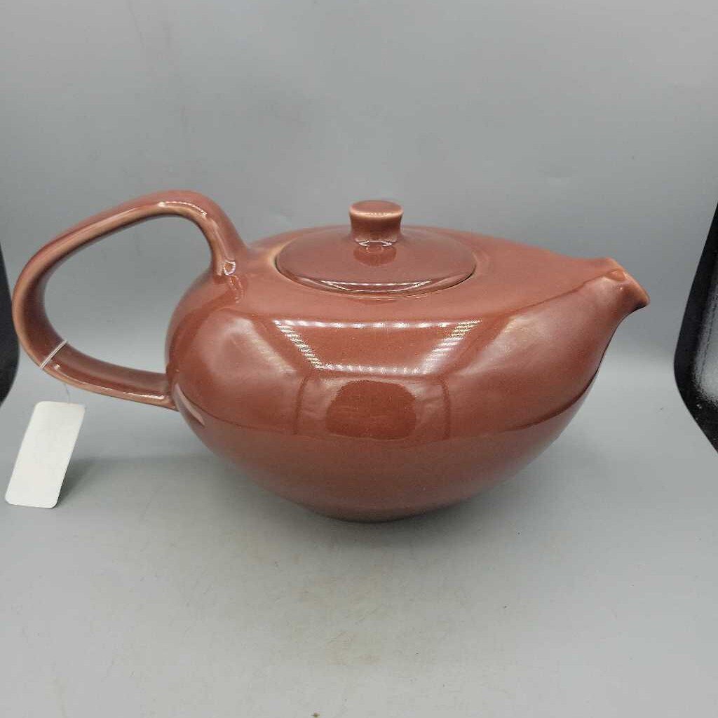 Russel Wright Designer Oneida Tea Pot (JL)