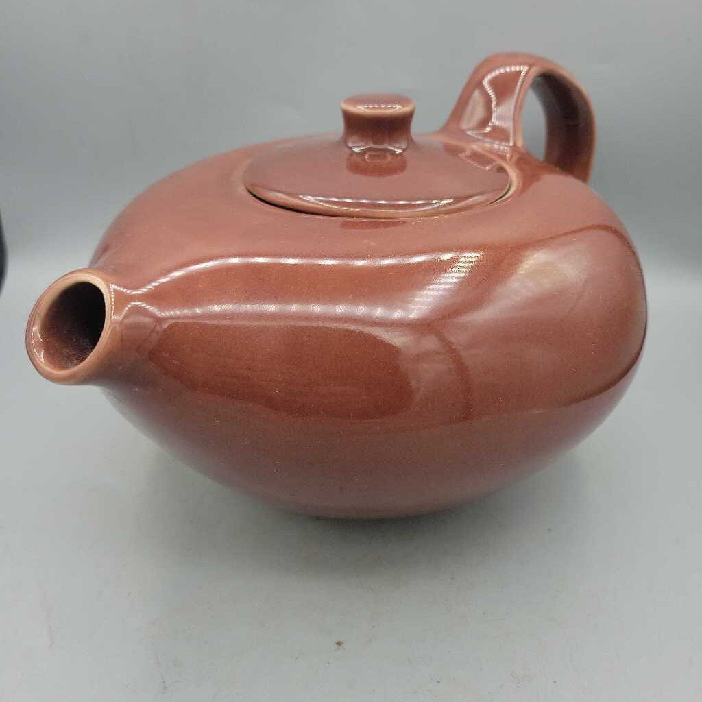 Russel Wright Designer Oneida Tea Pot (JL)