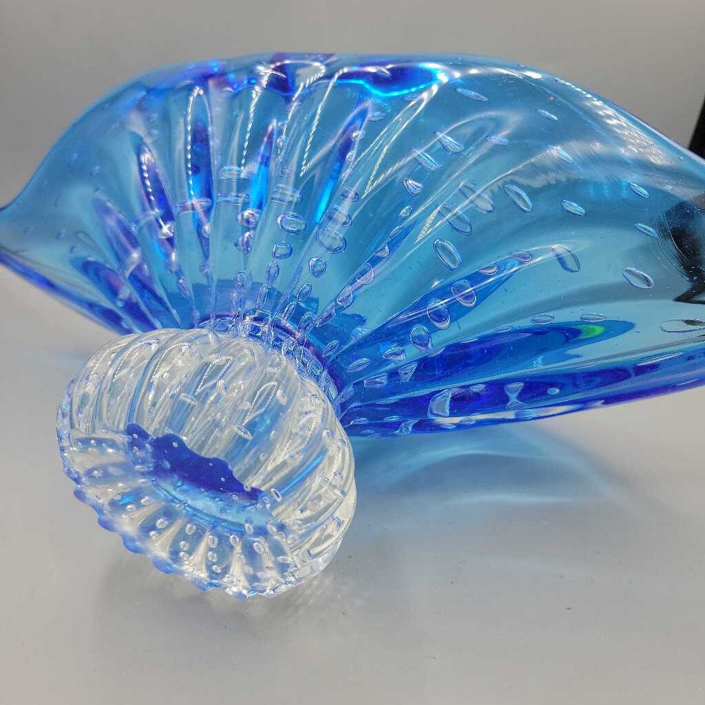 Vintage Art Glass Controlled Bubble Vase (DS) 3293 Vintage Art Glass Controlled Bubble Vase (DS) 3293