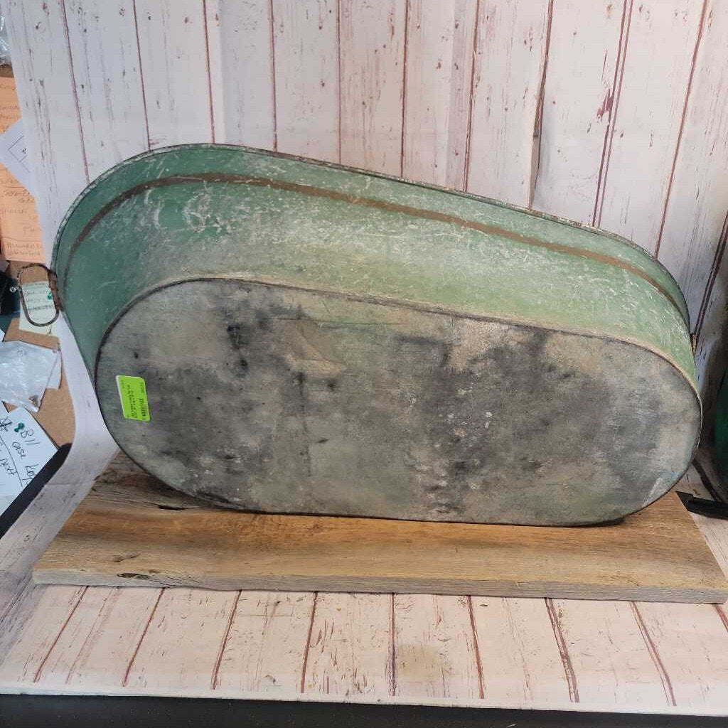 Antique Child's Tin Tub (US2)