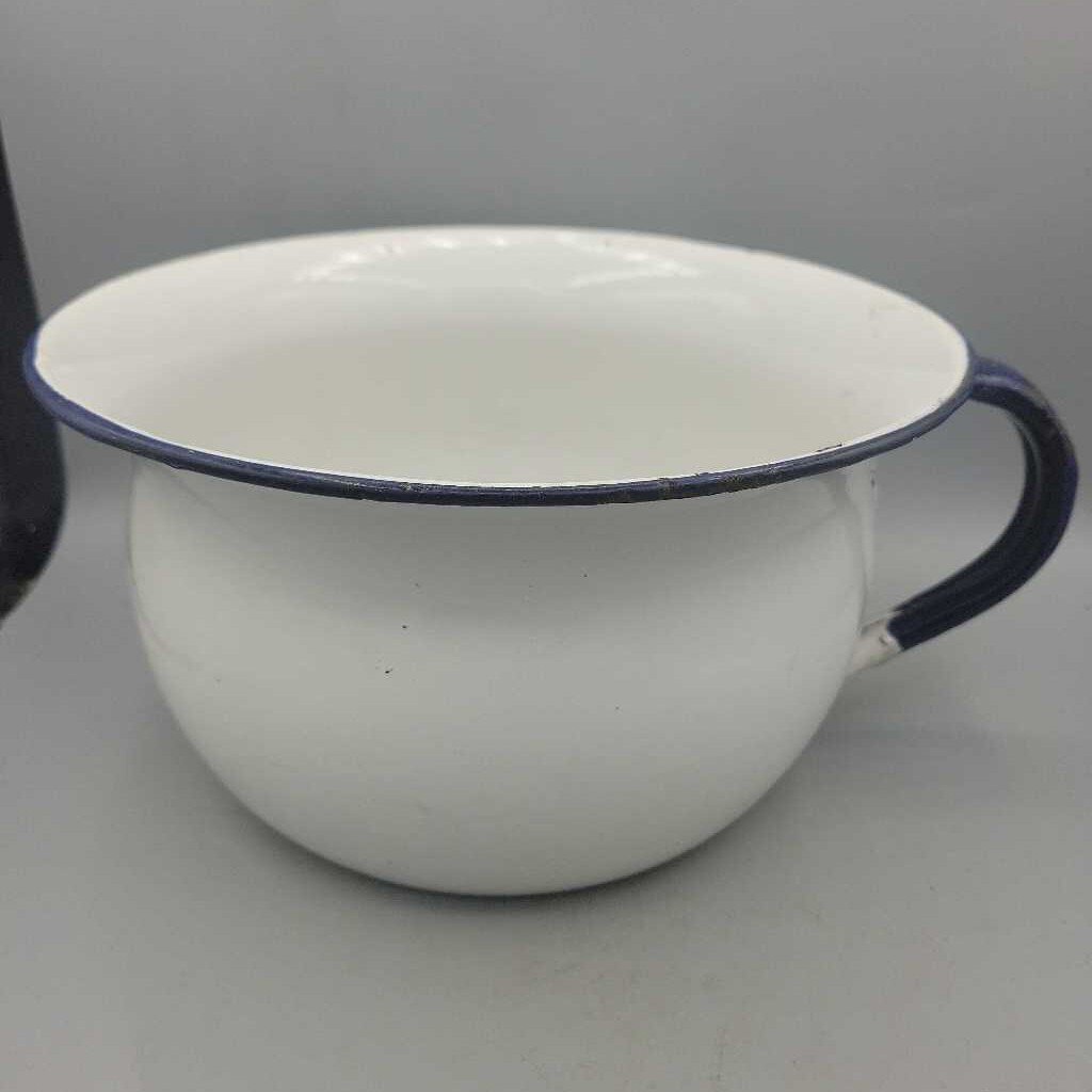 Enamel ware potty (JAS)