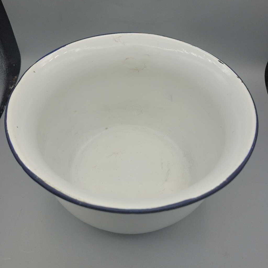 Enamel ware potty (JAS)