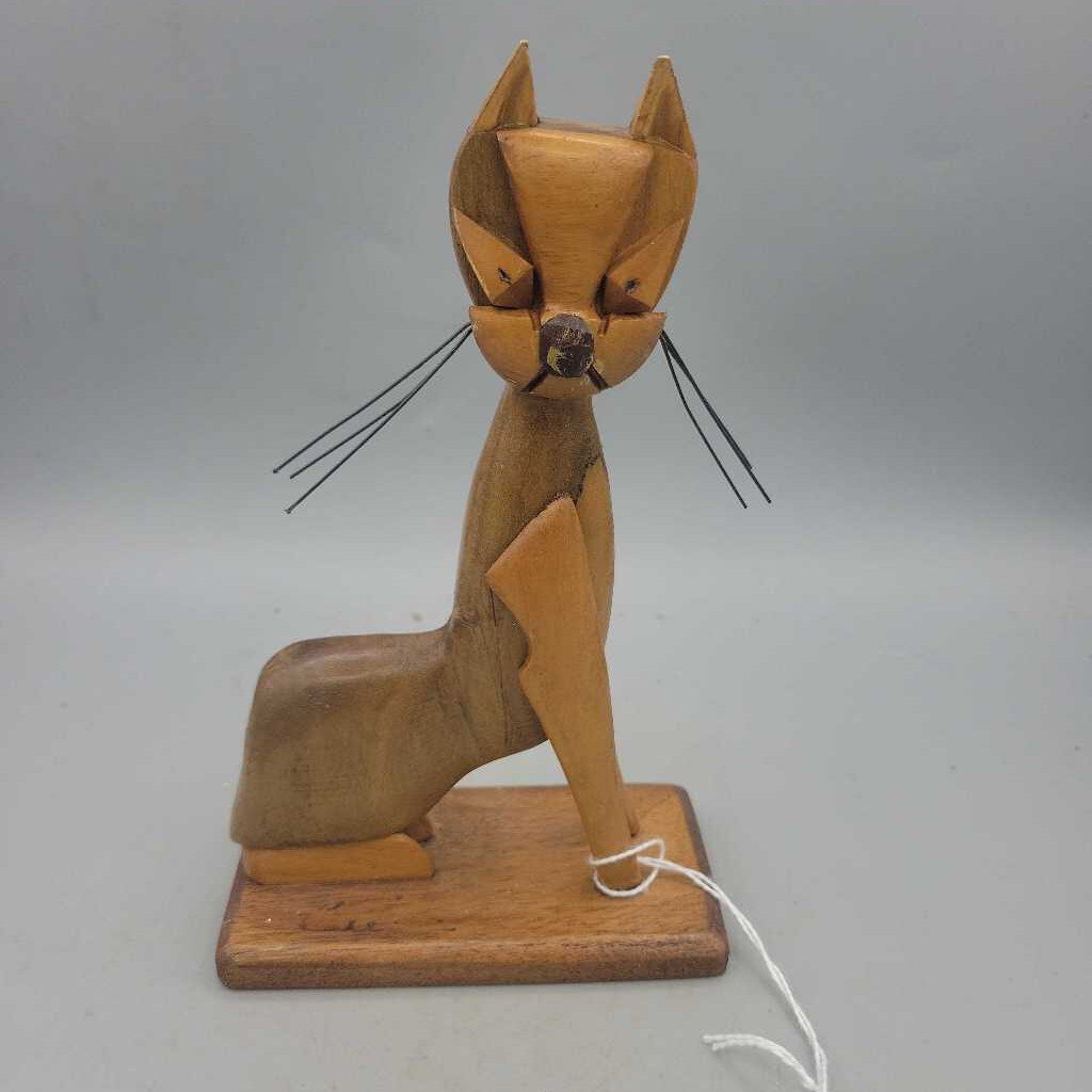 Mid Century Wooden Cat (DEB)