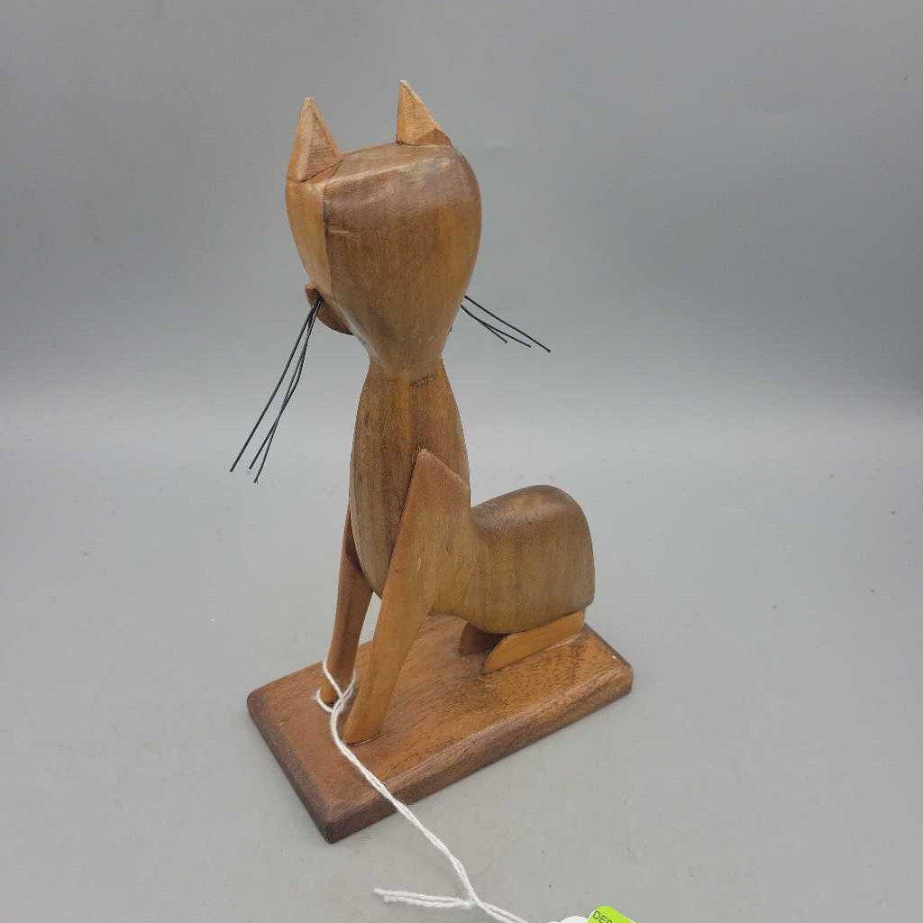 Mid Century Wooden Cat (DEB)