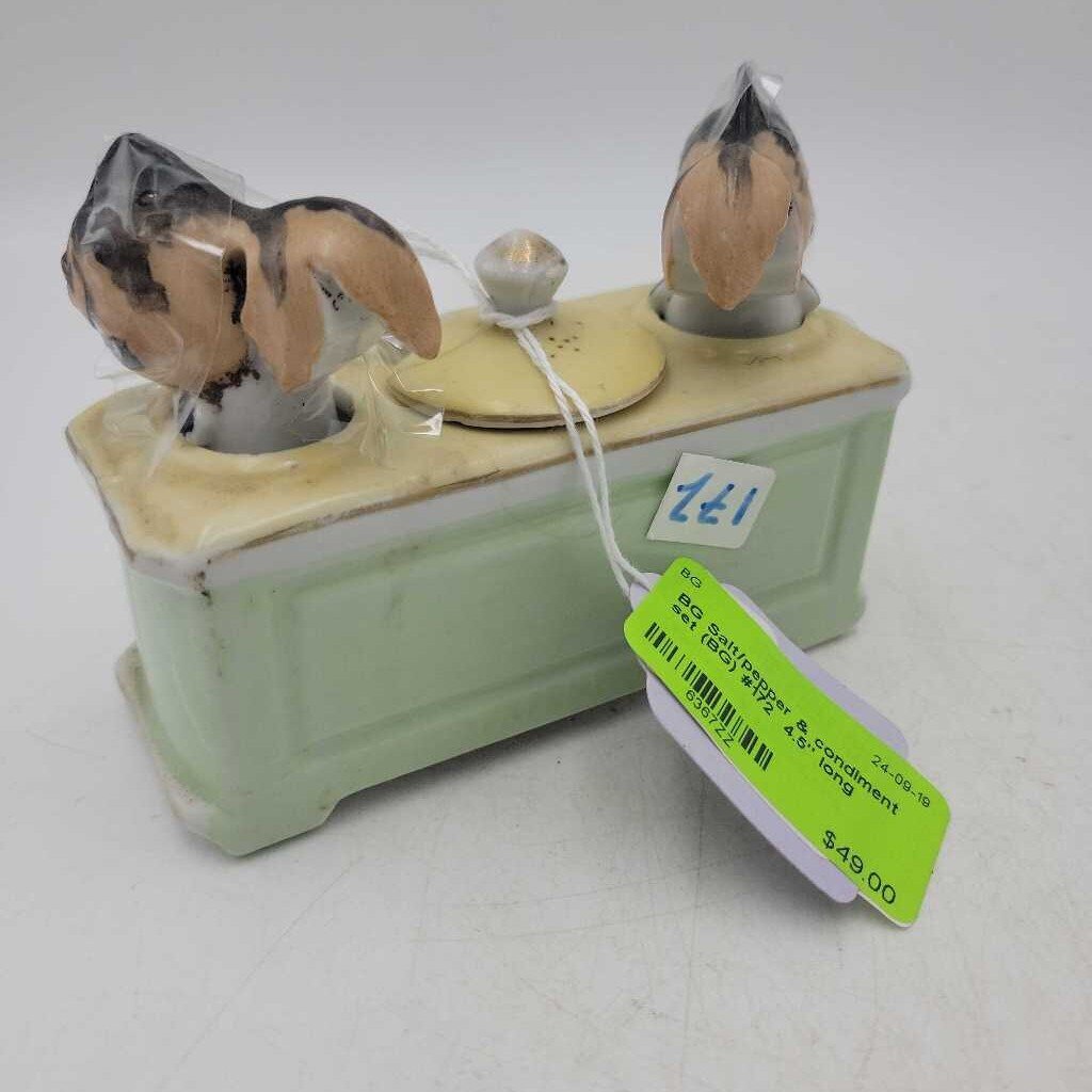 Salt/pepper & condiment Nodder set (BG) #172