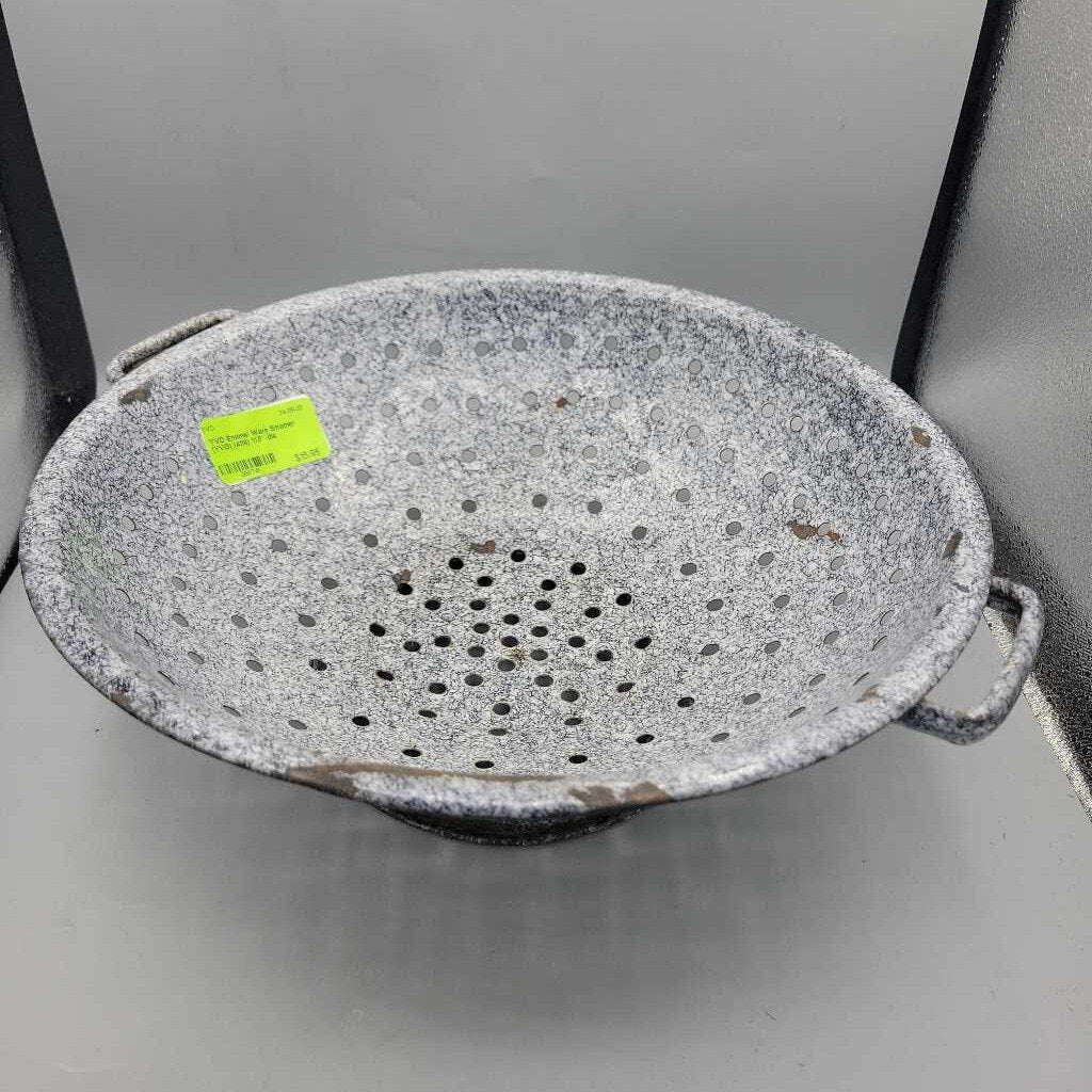 Enamelware mixing bowl (JAS)