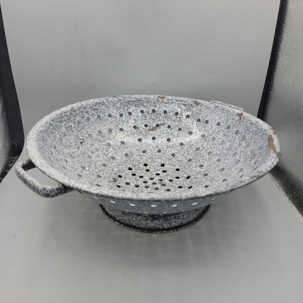 Enamel Ware Strainer (YVO) (409)