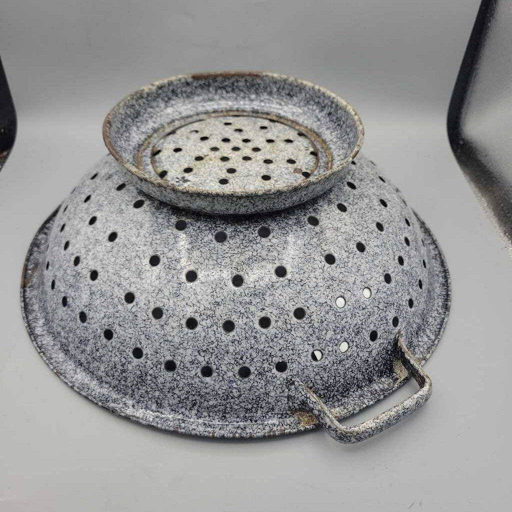 Enamel Ware Strainer (YVO) (409)