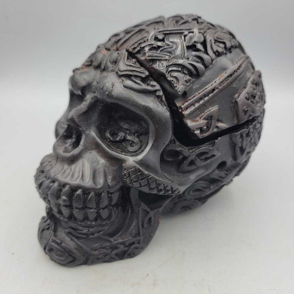 Black Resign Skull (5446)