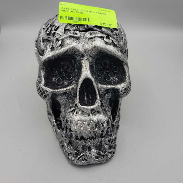 Resin Skull Box (5446)