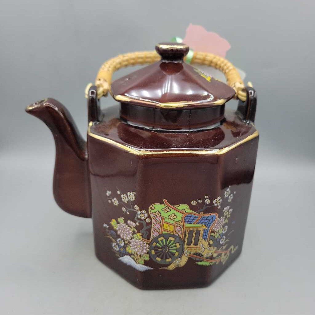 Oriental Design Tea Pot Japan (TRE)